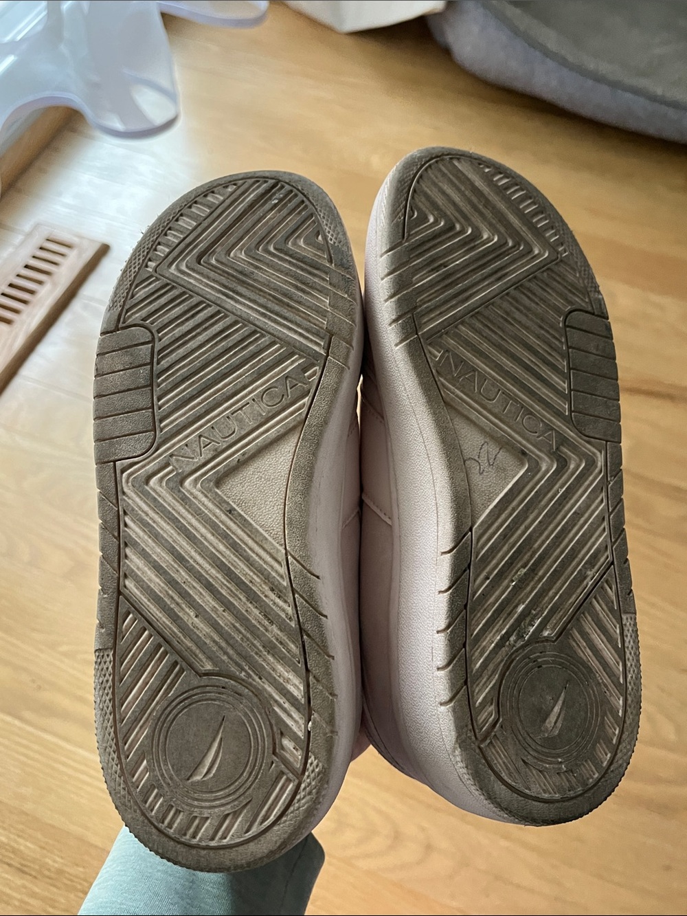 Nautica Kids Light Pink Low-Top Sneakers - Picture 12 of 14